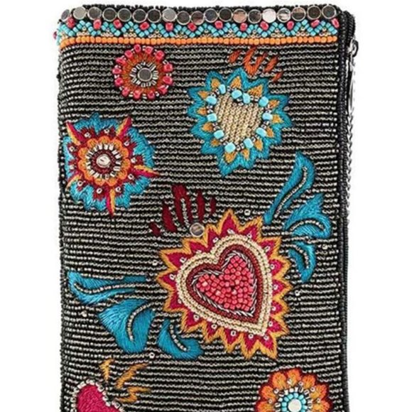 NWT New Mary Frances Flaming Hearts Beaded Sacred Heart Crossbody Phone Bag Reti